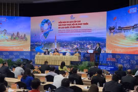 Forum discusses solutions to promote sustainable travel