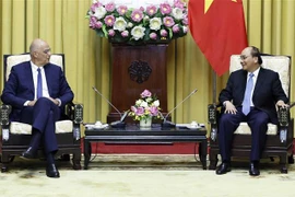 President suggests Vietnam, Greece forge cooperation in different fields