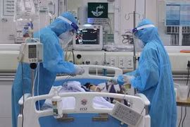 HCM City to complete COVID-19 vaccination for risk group by Jan. 20