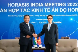 Deputy PM Vu Duc Dam welcomes Indian Minister of State for External Affairs