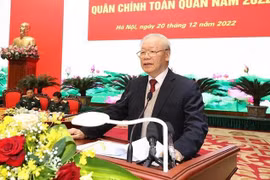 Party leader attends national military-political conference 2022 