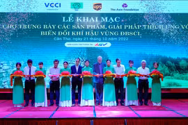 Products, technological solutions adaptable to climate change displayed in Can Tho