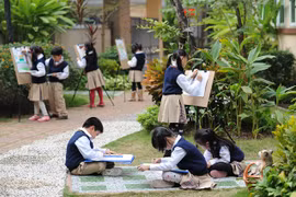 EQuest first private educational organisation in Vietnam accredited by Cognia