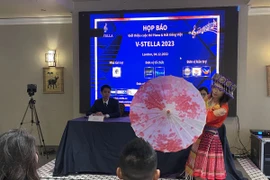 Academy holds first piano, vocal competition for Vietnamese in Europe