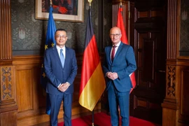 Vietnam seeks stronger ties with Germany’s Hamburg
