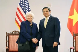 Vietnam seeks cooperation with US to develop healthy stock market 