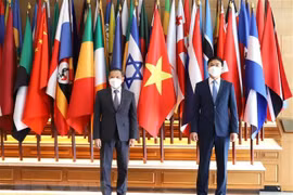 Vietnam, Thailand look to beef up ties