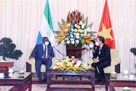 HCM City leader hosts Sierra Leone President