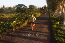 8,500 runners join Mekong Delta International Marathon