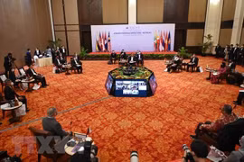 Vietnam calls for enhanced solidarity to build strong, resilient ASEAN Community