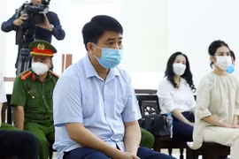 Court reduces prison sentence for former Hanoi Chairman Nguyen Duc Chung
