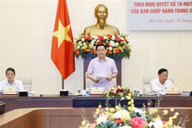 Top legislator attends seminar on draft revised Law on Land