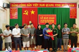 Ba Ria-Vung Tau hands over rescued sailors to Myanmar