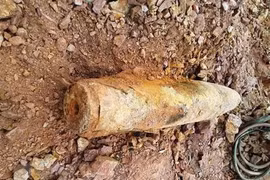 Quang Tri: War-time bombs in residential areas relocated