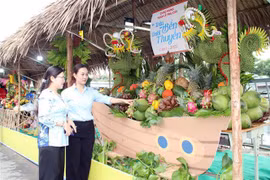 HCM City hosts first-ever fruit festival 
