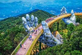 Vietnam strives to welcome 5 million foreign visitors in 2022