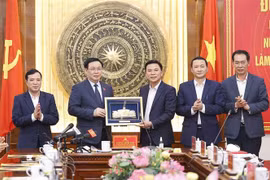 NA Chairman hails Thanh Hoa’s achievements despite COVID-19 impacts