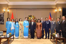 Cambodian Senate leader pledges support for cooperation between friendship associations