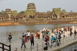 Unvaccinated tourists not exempted from quarantine upon arrival in Cambodia