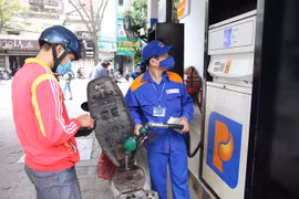 Petrol prices continue falling