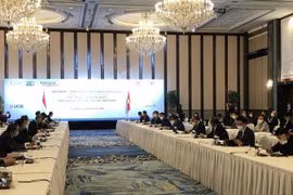 Vietnam, Singapore seek to step up trade cooperation