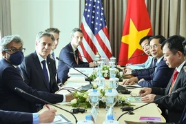 Foreign Minister Bui Thanh Son attends 29th ARF in Phnom Penh 