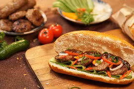 Project underway to create food map of 100 Vietnamese dishes