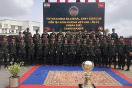 Vietnam, India wrap up bilateral peacekeeping exercise