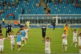 PM praises national U23 football team for hard-won victory