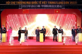 Vietnam-China int’l trade fair opens in Lang Son