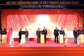 Vietnam-China int’l trade fair opens in Lang Son