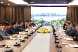 Hanoi strengthens relations with US localities