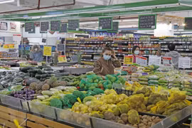 Higher demand drives consumer prices up ahead of Tet