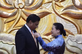 Sri Lanka Ambassador awarded with friendship insignia