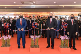 Vietnam attends Singapore Airshow 2022 