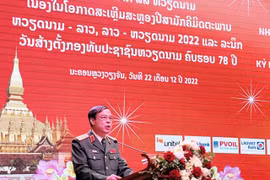 Vietnam, Laos tighten special solidarity 