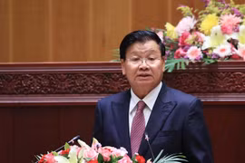 Lao leaders extend New Year greetings to Vietnamese counterparts