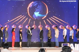 E-commerce platform helps promote exports