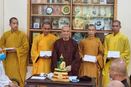 New heads of pagodas in Truong Sa appointed