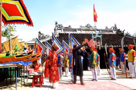 Quang Ngai ceremony commemorates soldiers safeguarding national sovereignty