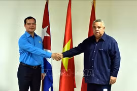 Vietnamese, Cuban trade unions promote traditional relations 