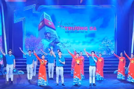 10th “Truong Sa Spring” art programme held in Hanoi