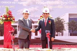 Hanoi builds headquarters of Vientiane justice, procuracy sectors as gift