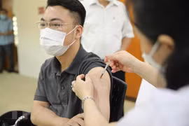 COVID-19: new infections slightly decrease on July 8