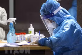 Vietnam reports 8,004 COVID-19 cases, five deaths on April 27
