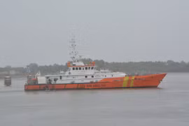 Nine saved, two died in ship accident offshore Vung Tau