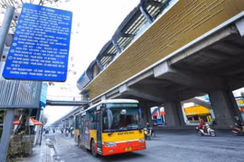 Hanoi’s bus passenger traffic grows 25%