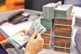 Keeping public debt below 60 percent of GDP by 2030 targeted