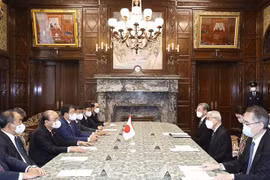 Vietnam’s State leader meets with President of Japan’s House of Councillors