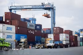 Vietnam's logistics sector speeds up post-pandemic recovery